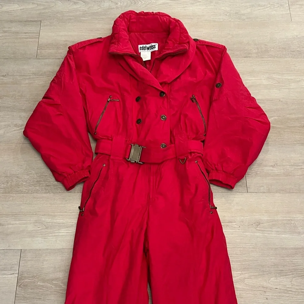 Vintage Edelweiss Red One Piece Snowsuit Snow Bib Apres Ski Suit
Women’s Size M - Picture 2 of 10